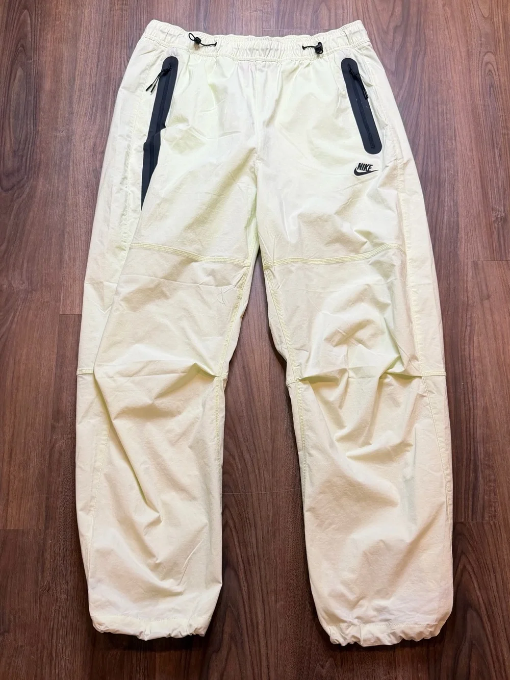 Nike Tech Dri-FIT Woven Pants Loose Straight Stacked Lime IU6966-360 Men’s Large